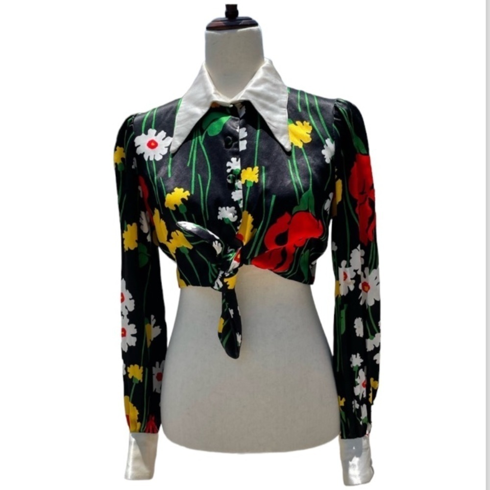 1970’s Long Sleeve Cropped Floral Disco Blouse